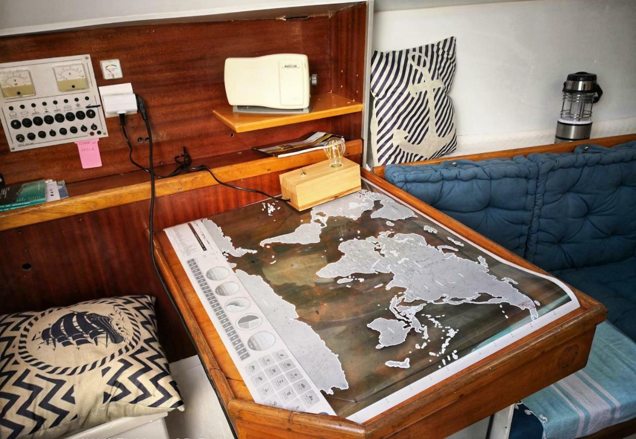Stlocavoile 4, Bateau Seuls A Bord Hotell Porto-Vecchio  Exteriör bild